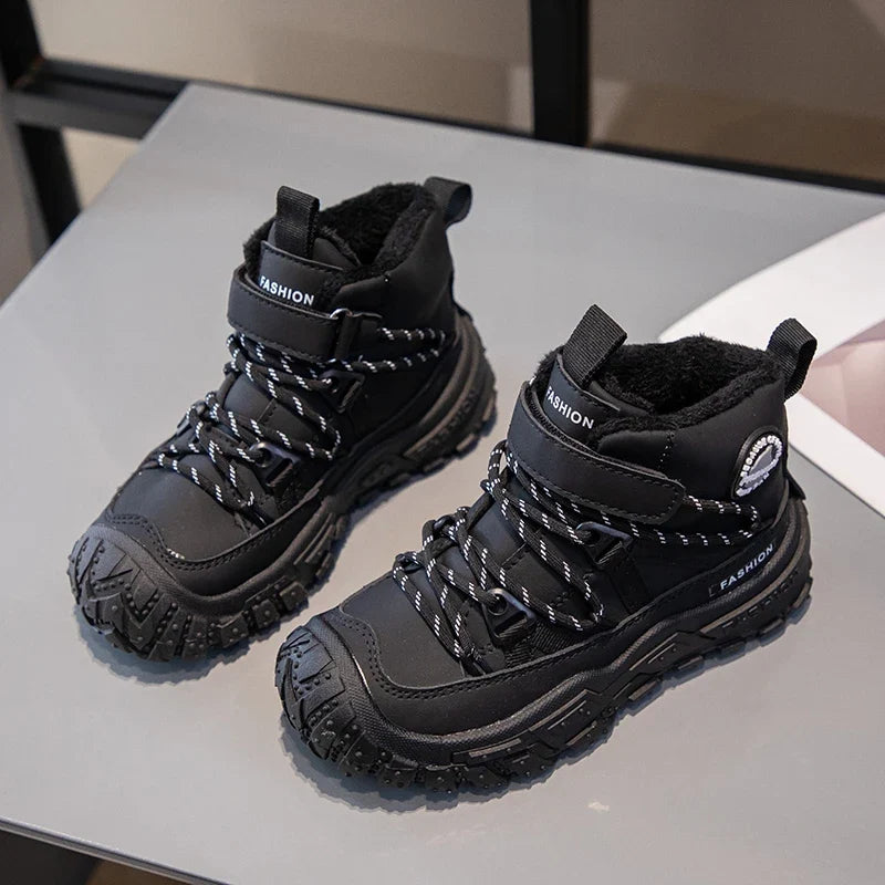 Kids Sneakers Anti-slip Wear-resistant Hiking Shoes for Children Boys Winter Outdoor Sports Shoes Warm Cotton Snow Boots for Kid