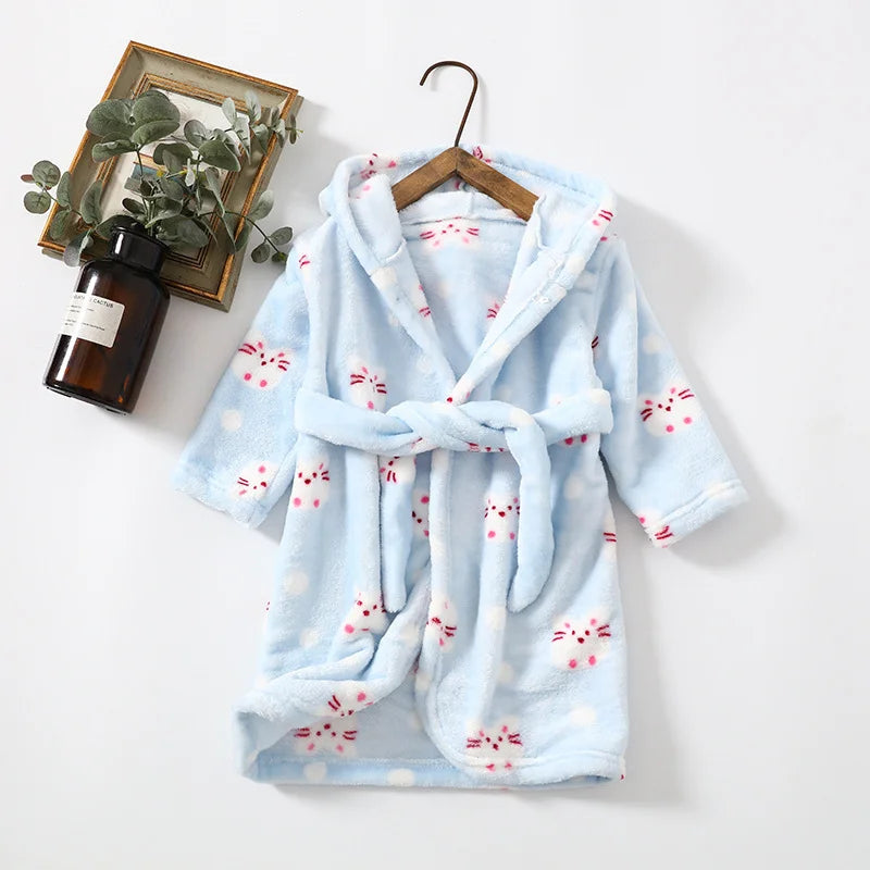 Winter Children Flannel Bath Robe Baby Cartoon Printed Hooded Bathrobe Baby Boy Girl Pajamas Kids Sleepwear Robe Nightgown