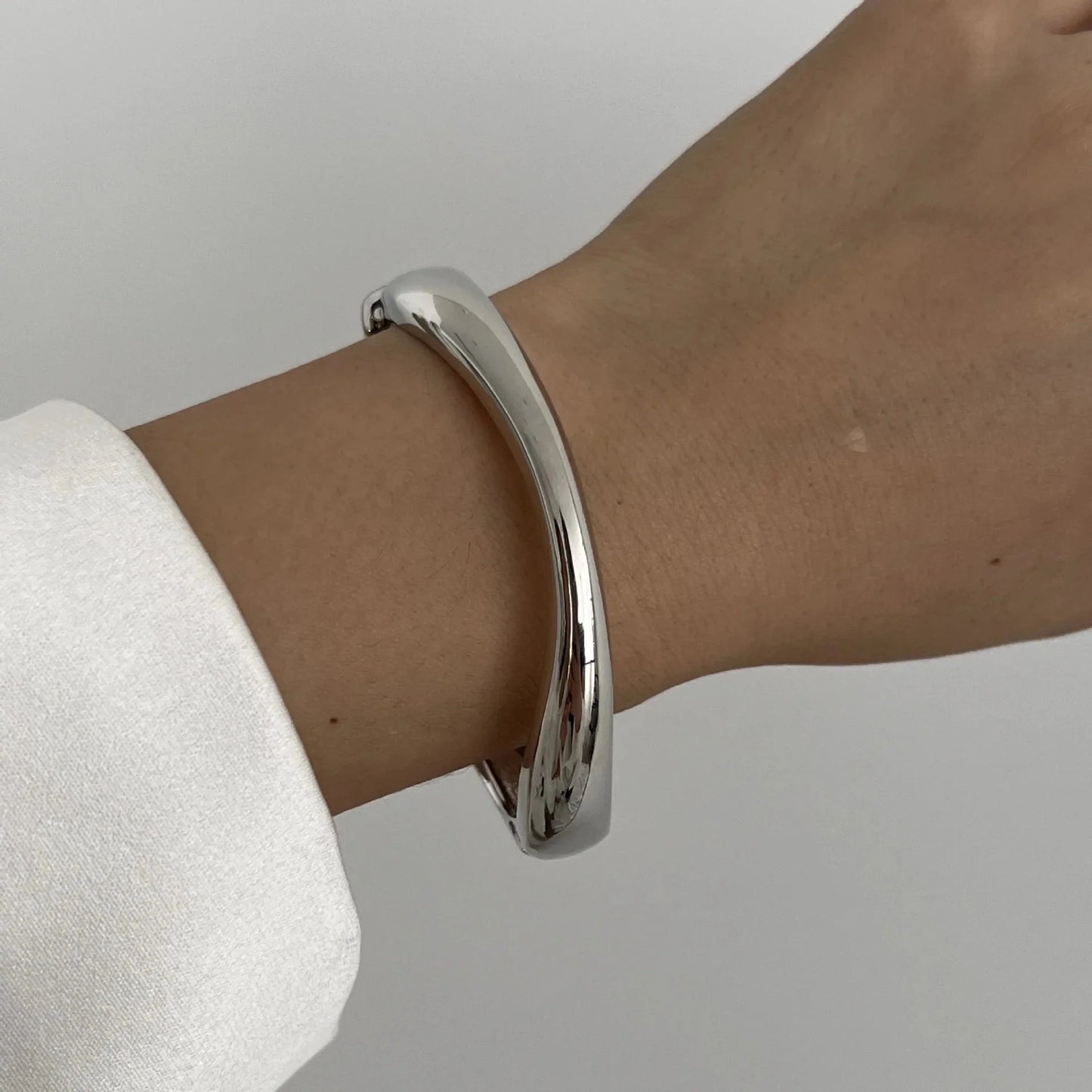 Geometric Spring Bangles Bracelet