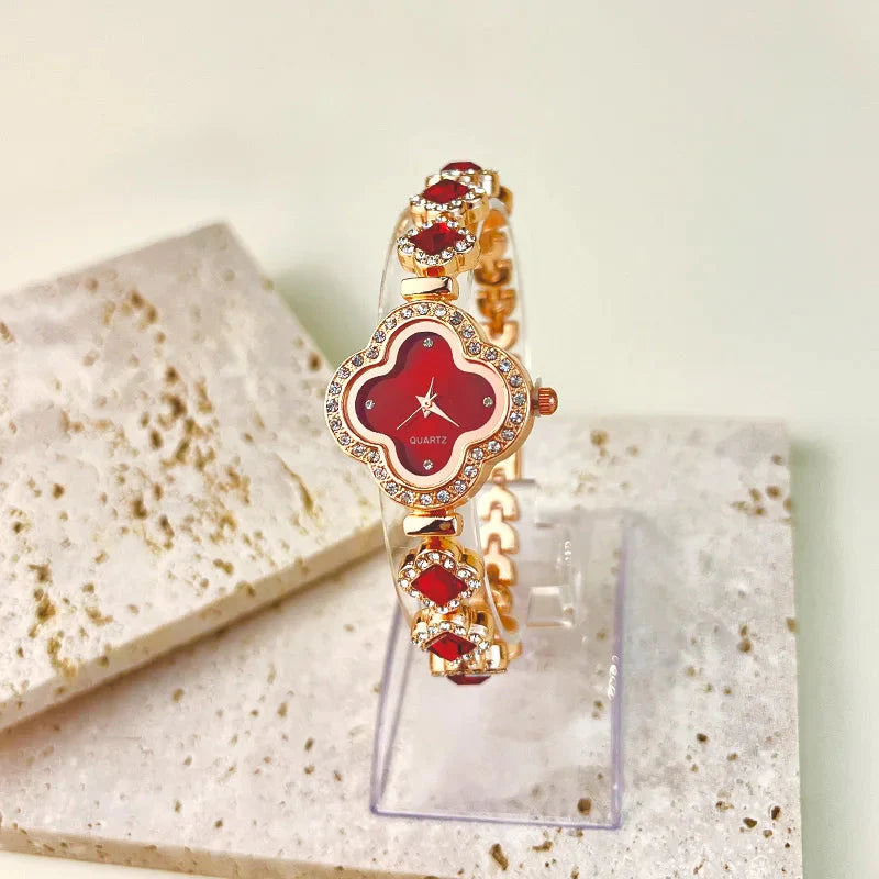 Four-leaf Clover Embedded Diamond Watch