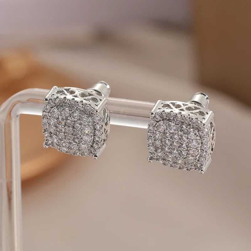 Delicate stud earrings for men and women Square accessories suitable for wedding parties go with everything
