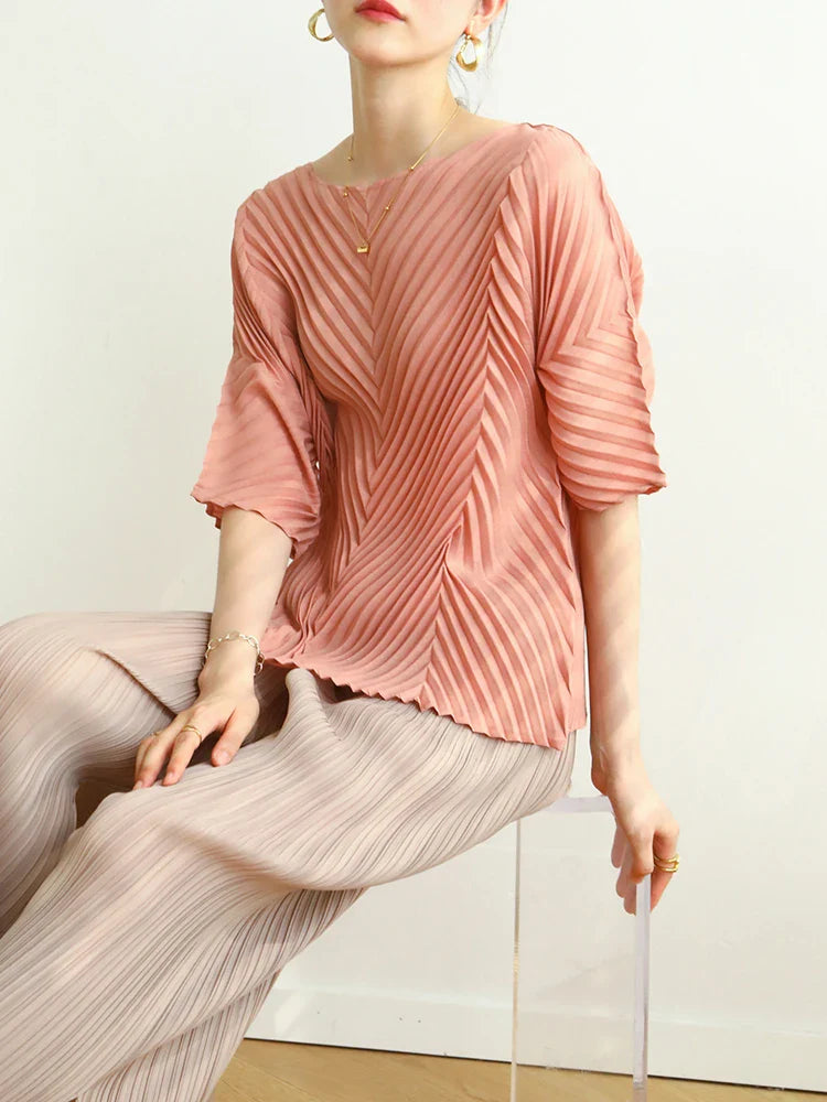 GVUW Round Neck Pleated T-shirts For Women Short Sleeves 2025 Summer Fold Chic Loose Top Female Fashion Clothing 25D1169
