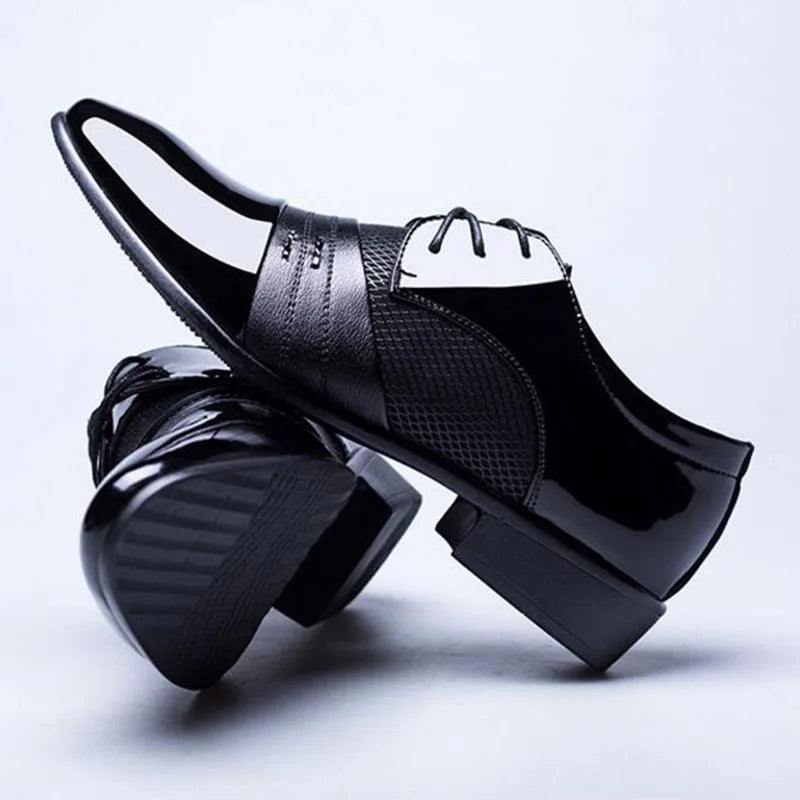 New British Men's Leather Shoes, Classic Man Pointed Toe Formal Shoes Lace Up.