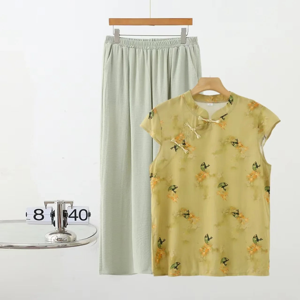 Summer Cotton-silk blend Cheongsam 2 Pcs Set Loose Short Sleeve Frog Closure Tops and Wide leg Pants New Chinese Style Plus size