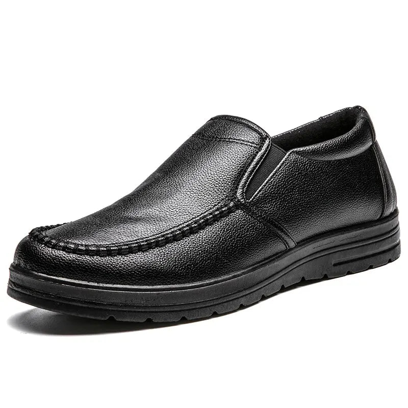 Men's Light Leather Casual Shoes Outdoor Walking Shoes Comfortable Sports Shoes Soft Social Shoes Men's Luxury Brand Copy Shoes