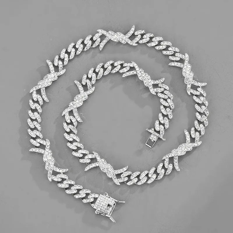 Interlocked Paved Curb Chain Choker Hip Hop Elegant European Style Women Dating Daily Sparkling Neck Accessories