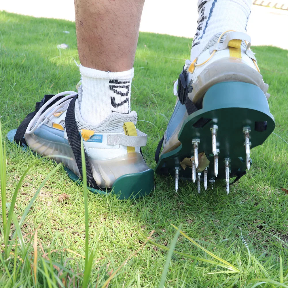 Lawn Aerator Spike Shoes with 28/36/45mm Nails for Lawn Garden Yard Soil Aerating with Adjustable Strap for Men, Woman