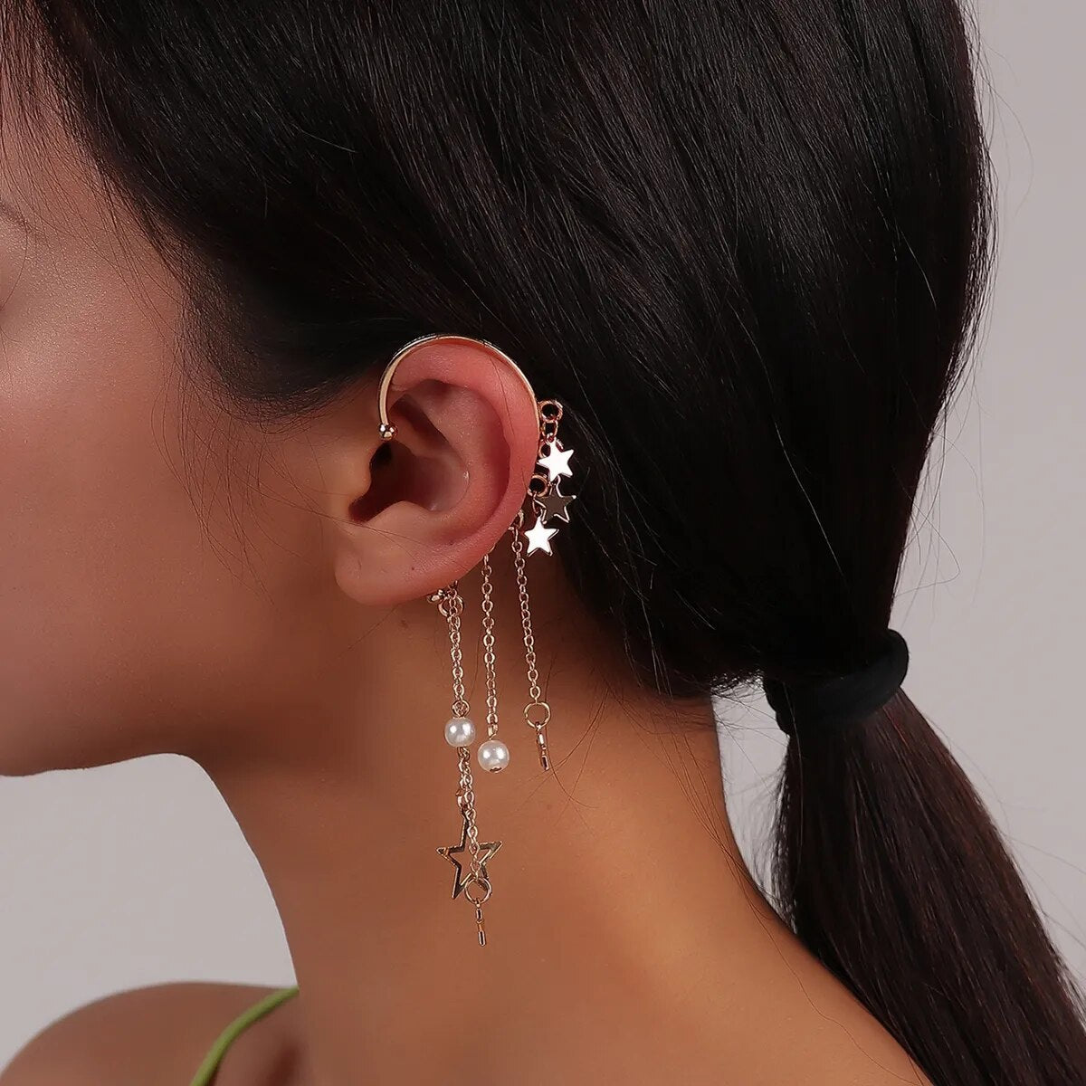 Hot Fashion 1Piece 3D Creepy Black Spider Ear Stud Earrings Hot Selling Unique Punk Earrings For Women Halloween Gifts