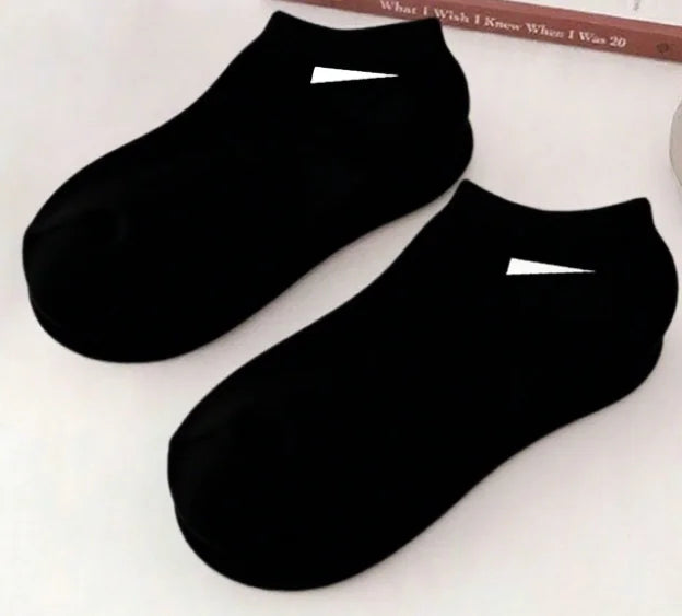 10-Pair Black Sock Pack - Extra-Soft, Comfortable Casual-Style Socks Crafted From Premium Breathable Cotton, Perfect For Everyd