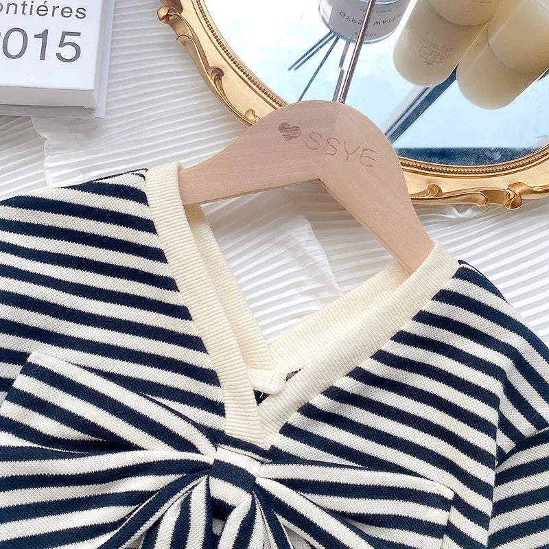Girl Clothes Set Striped Fashion Outfits Clothing Set Bowknot V-neck Children Sets Toddler Girl Clothes