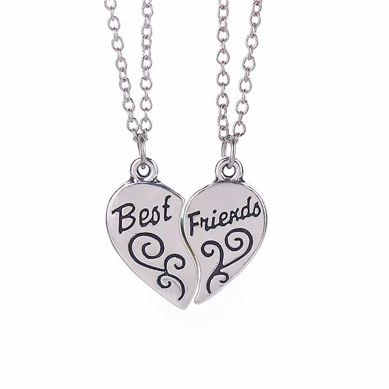 2pcs/set Splicing Necklace Heartbroken Pendant Necklace Men and Women