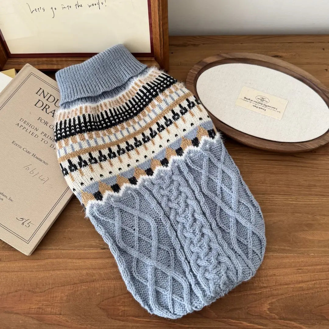 Vintage Stripe High Quality Warm Winter Sweater Clothes for Dog Cat Christmas New Year Knitted Pullover Clothes