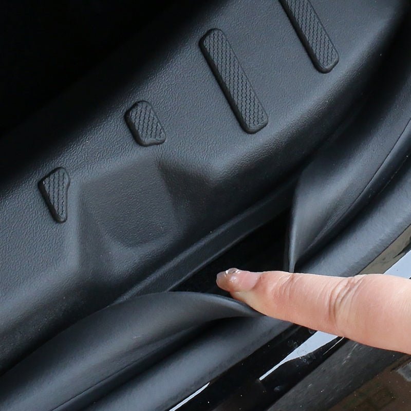 Trunk Door Sill Protection Strip for Model 3 Highland | TESERY