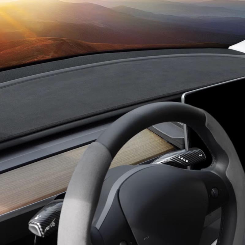 Dashboard blackout mat for Model 3 Highland / Model Y Juniper | TESERY