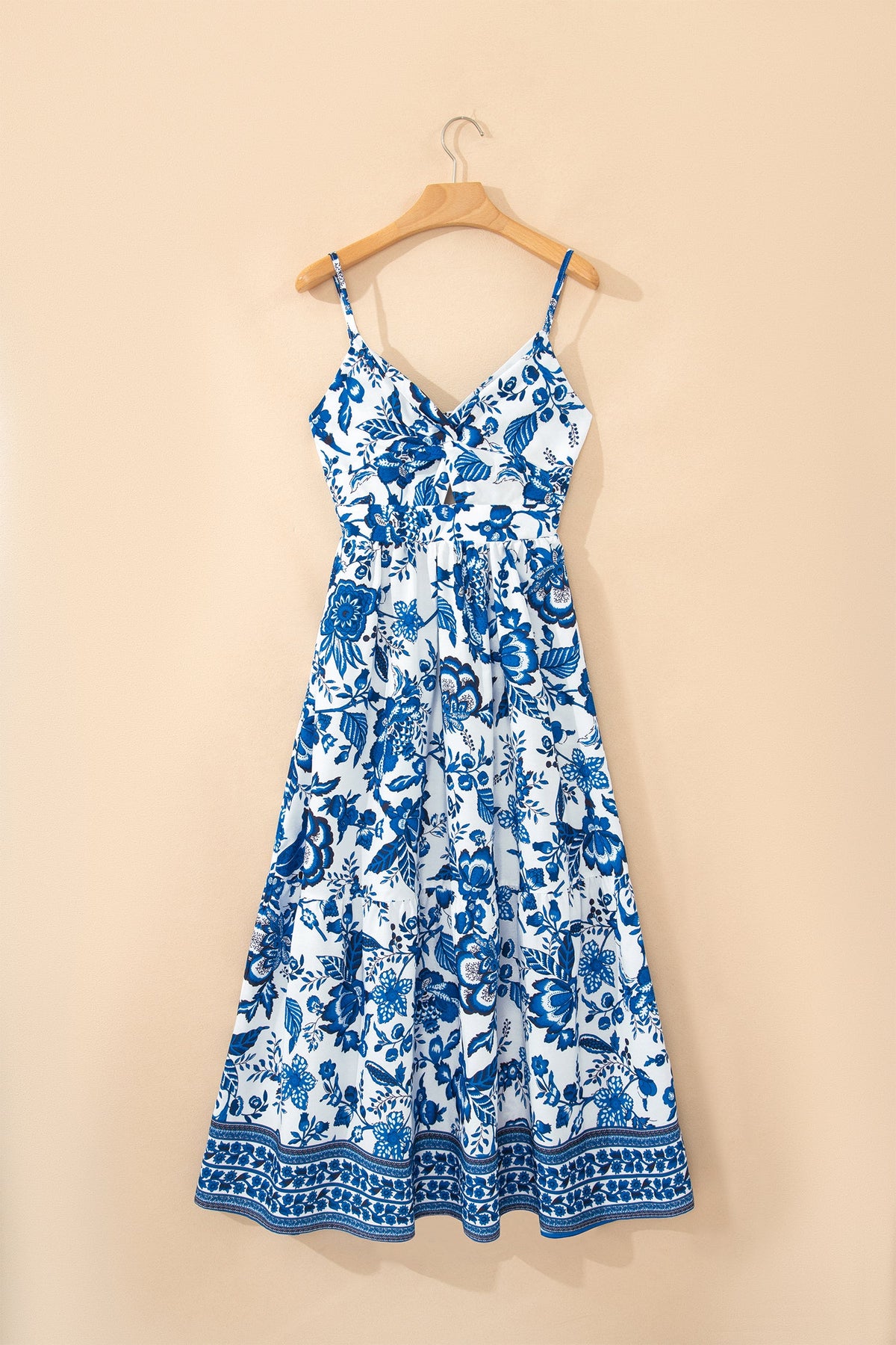 Floral Twisted Bust Spaghetti Strap Backless Maxi Dress