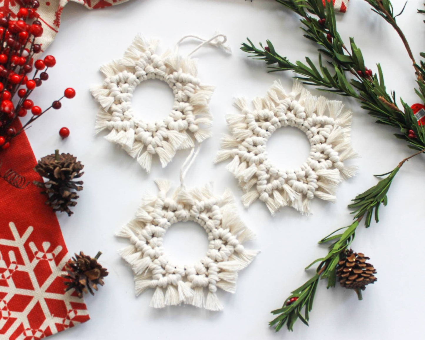 Macrame christmas ornaments, personalized holiday decor, rustic ornaments, boho Christmas, white ornaments, Christmas gifts for mom