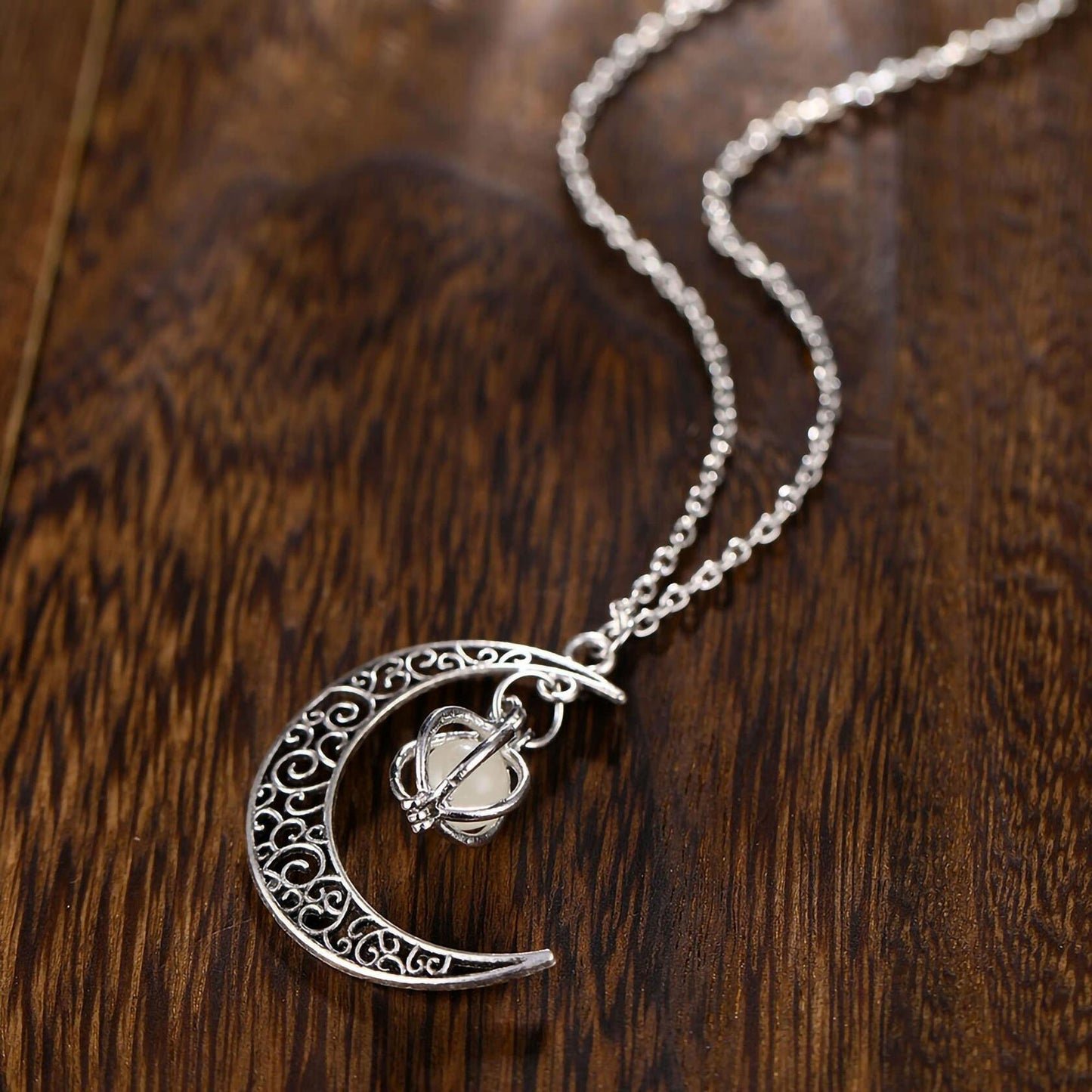 Anvirtue Moonstone Glow Necklace Pendant Chain Green Healing Quartz Alloy